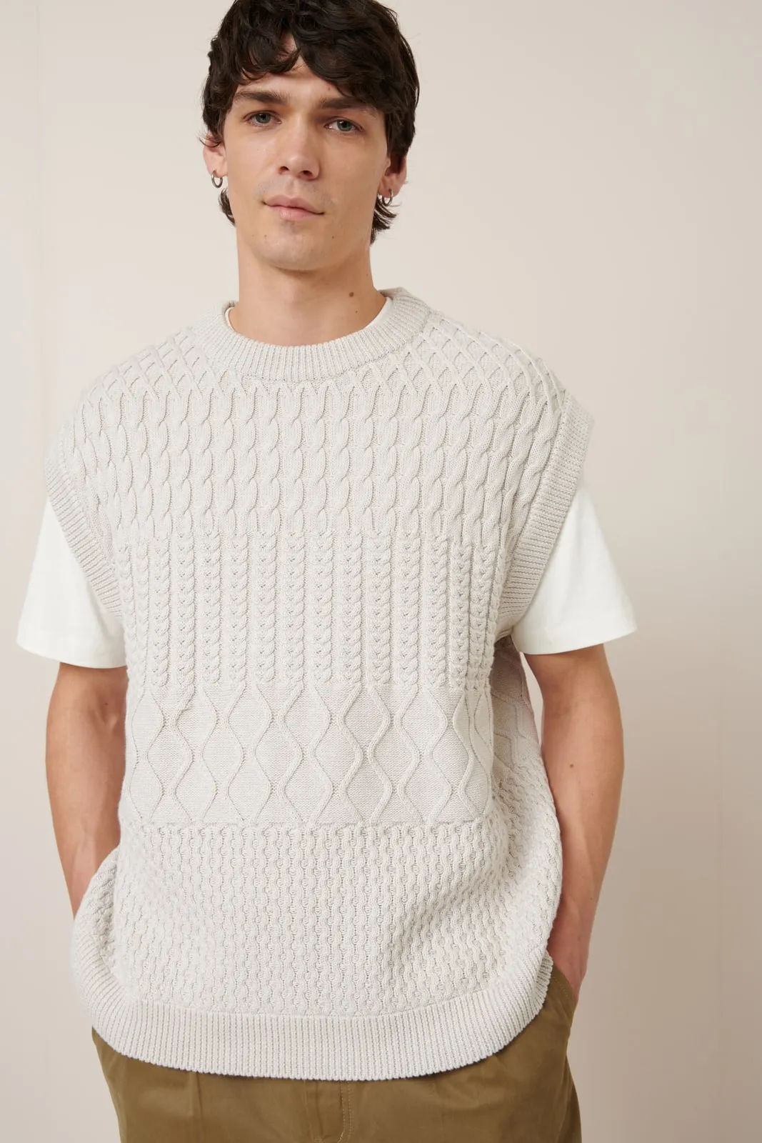 Aran Vest - Oat Melange