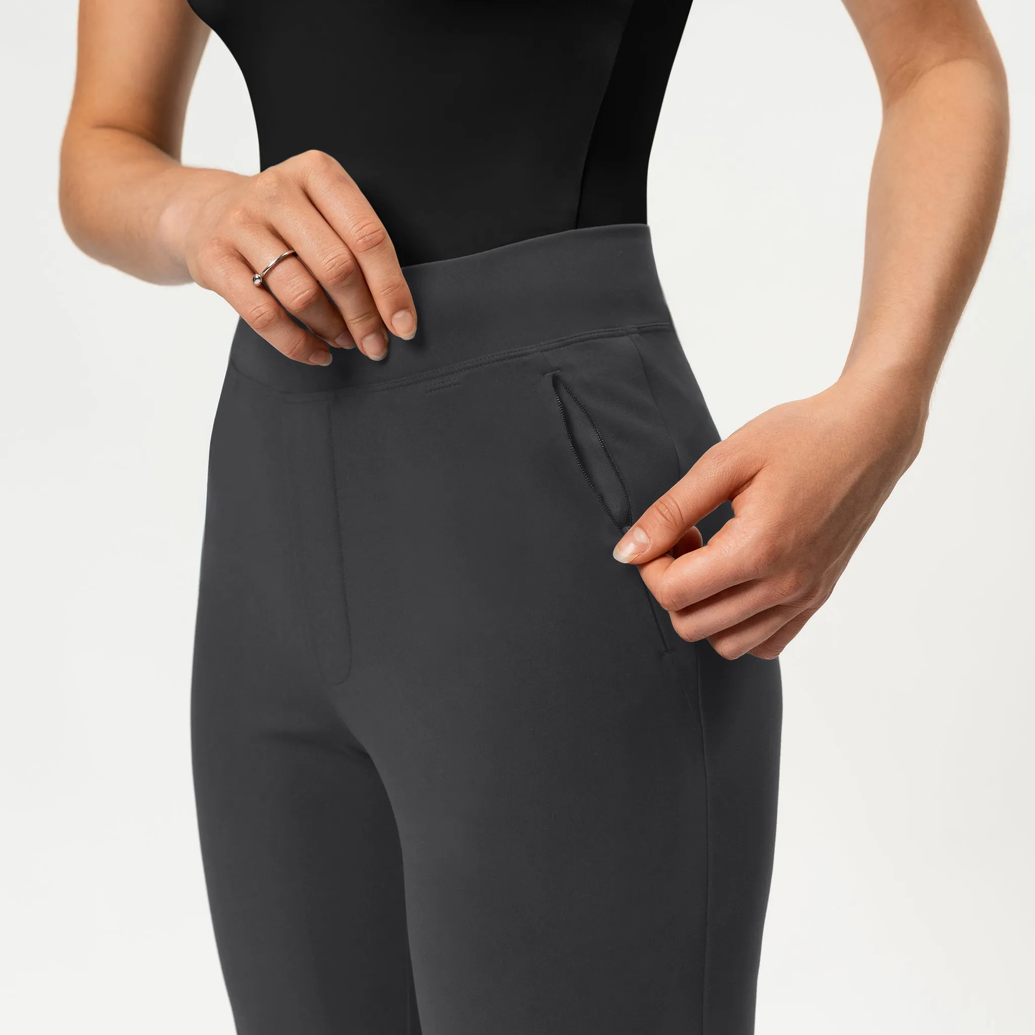 Asana Slim Pant