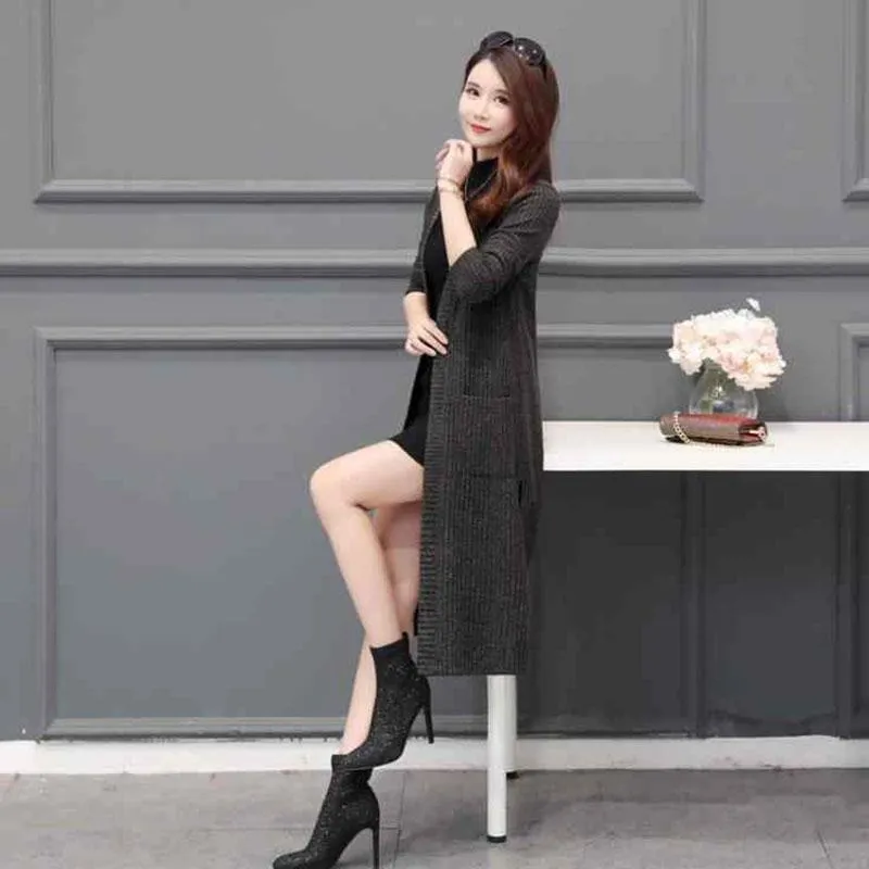 Autumn and Winter Knitted Cardigan Jacket Mid-length Thick Long-sleeved Sweater Pure Color Simple Female Jacket