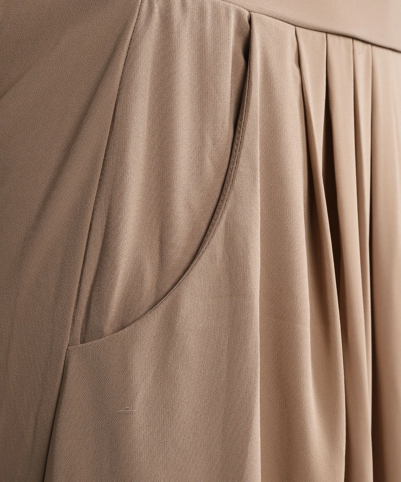 Basic Beige Pleated Chiffon Maxi Skirt