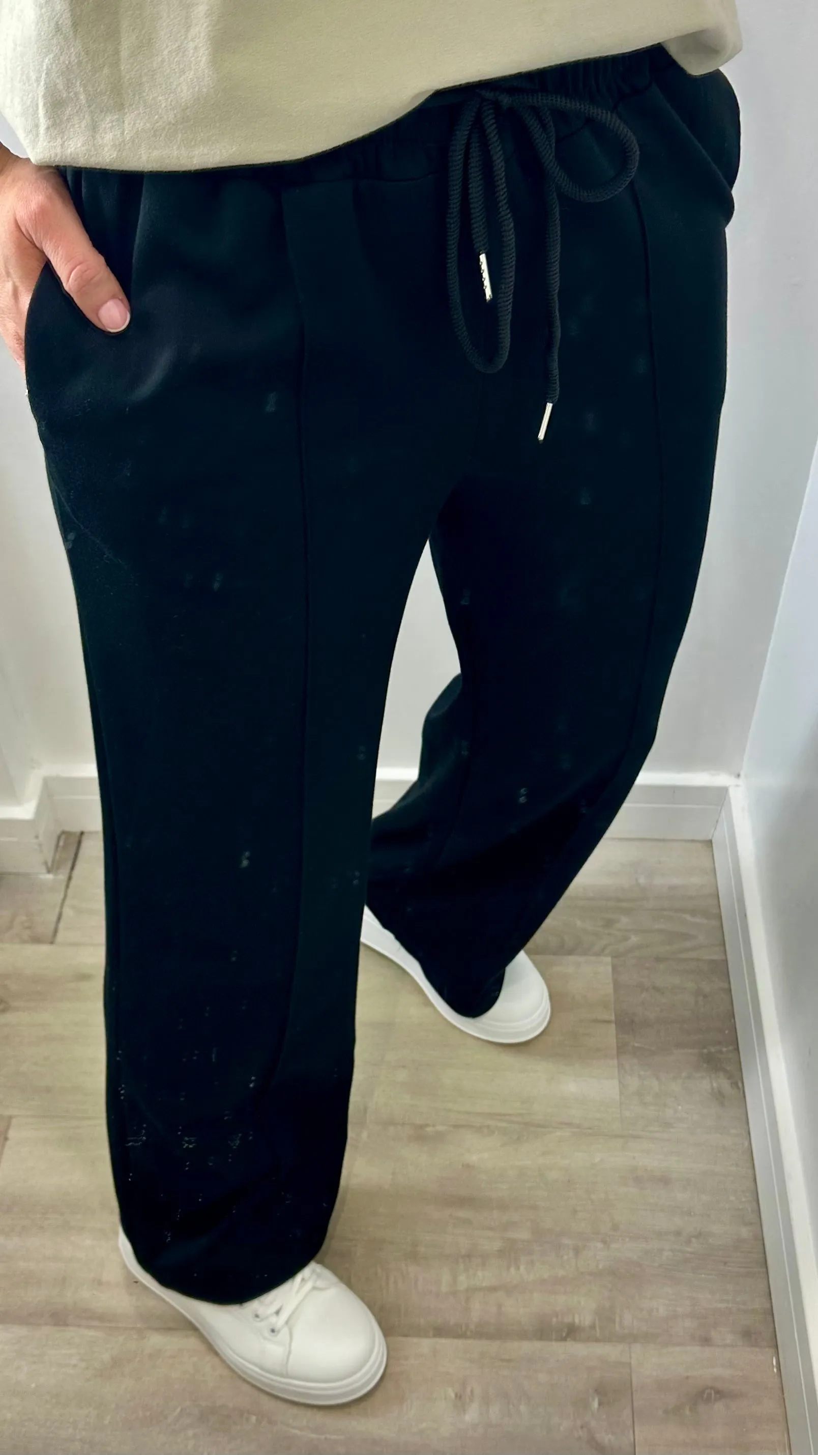 BLACK STRAIGHT LEG TROUSERS