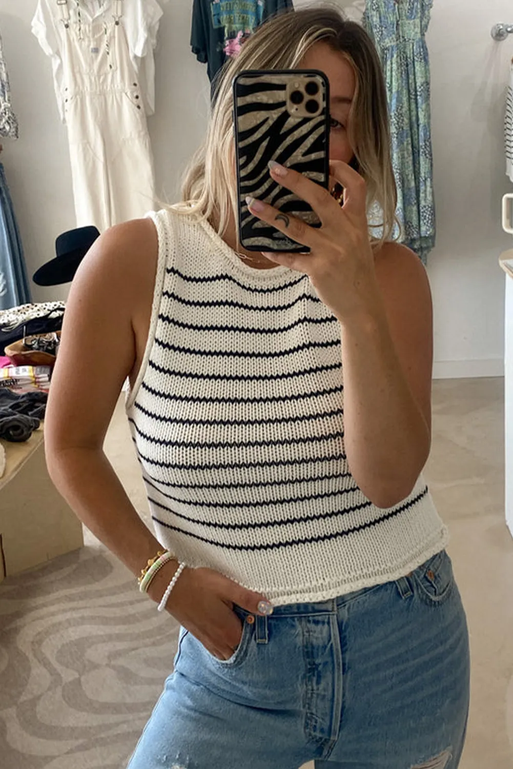 Black Stripe Raw Edge Knitted Sleeveless Sweater