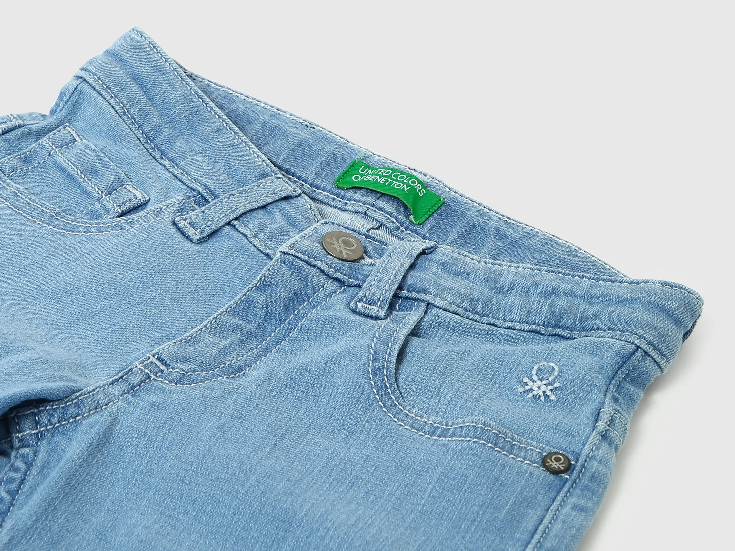 Boys Solid Slim Fit Jeans