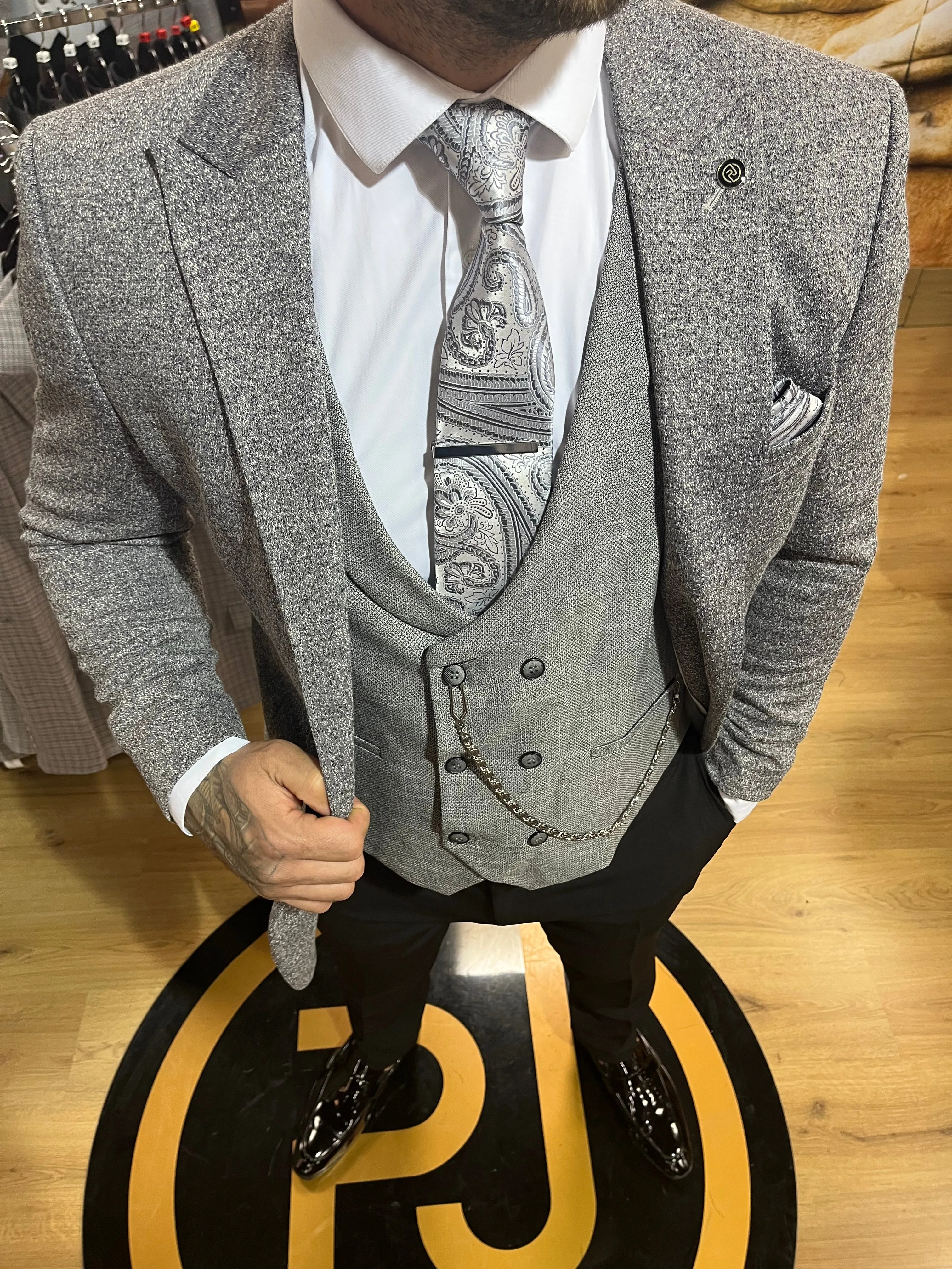 Brosnan - Charcoal Grey 3 Piece Suit