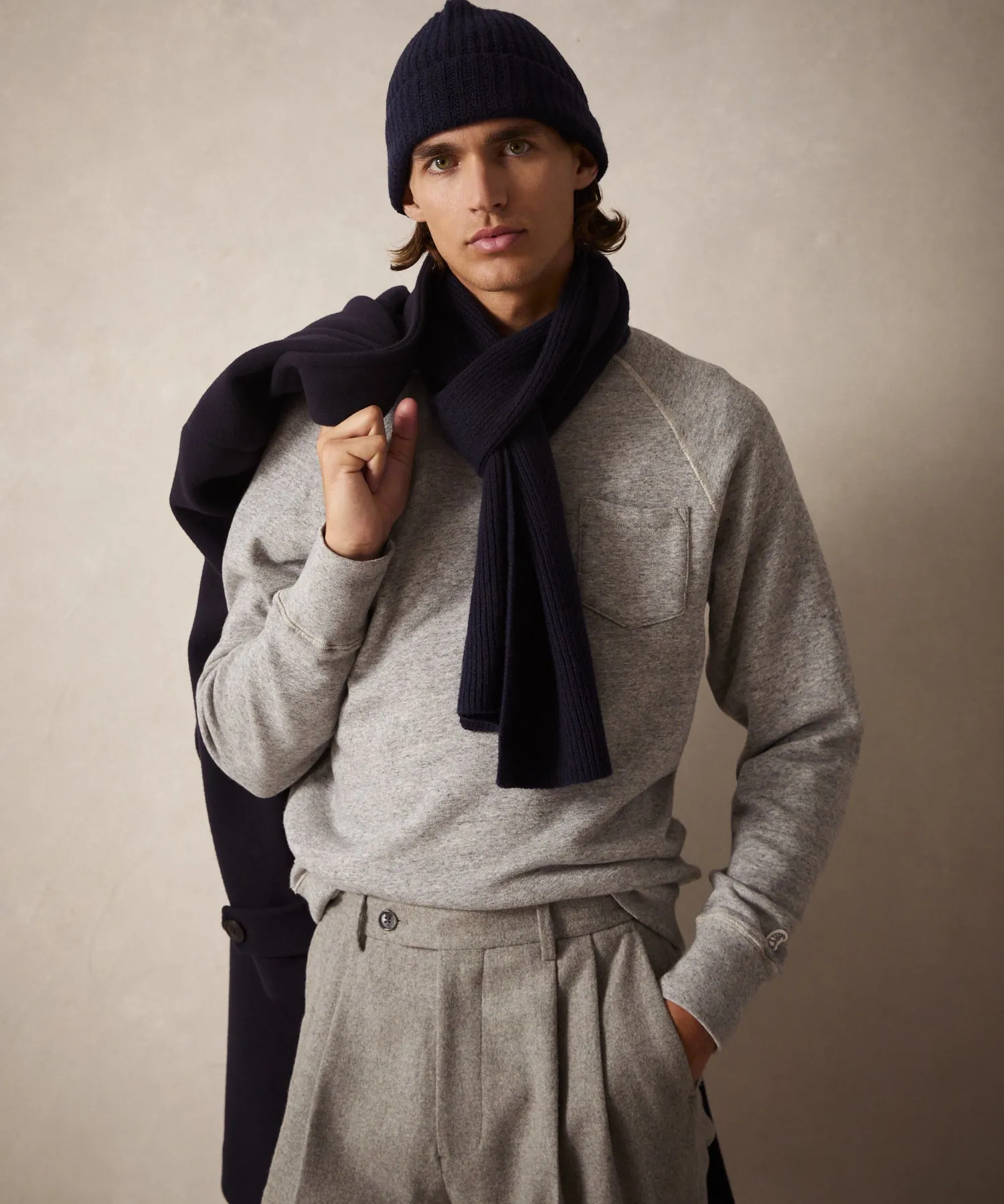 Champion Midweight Pocket Sweatshirt