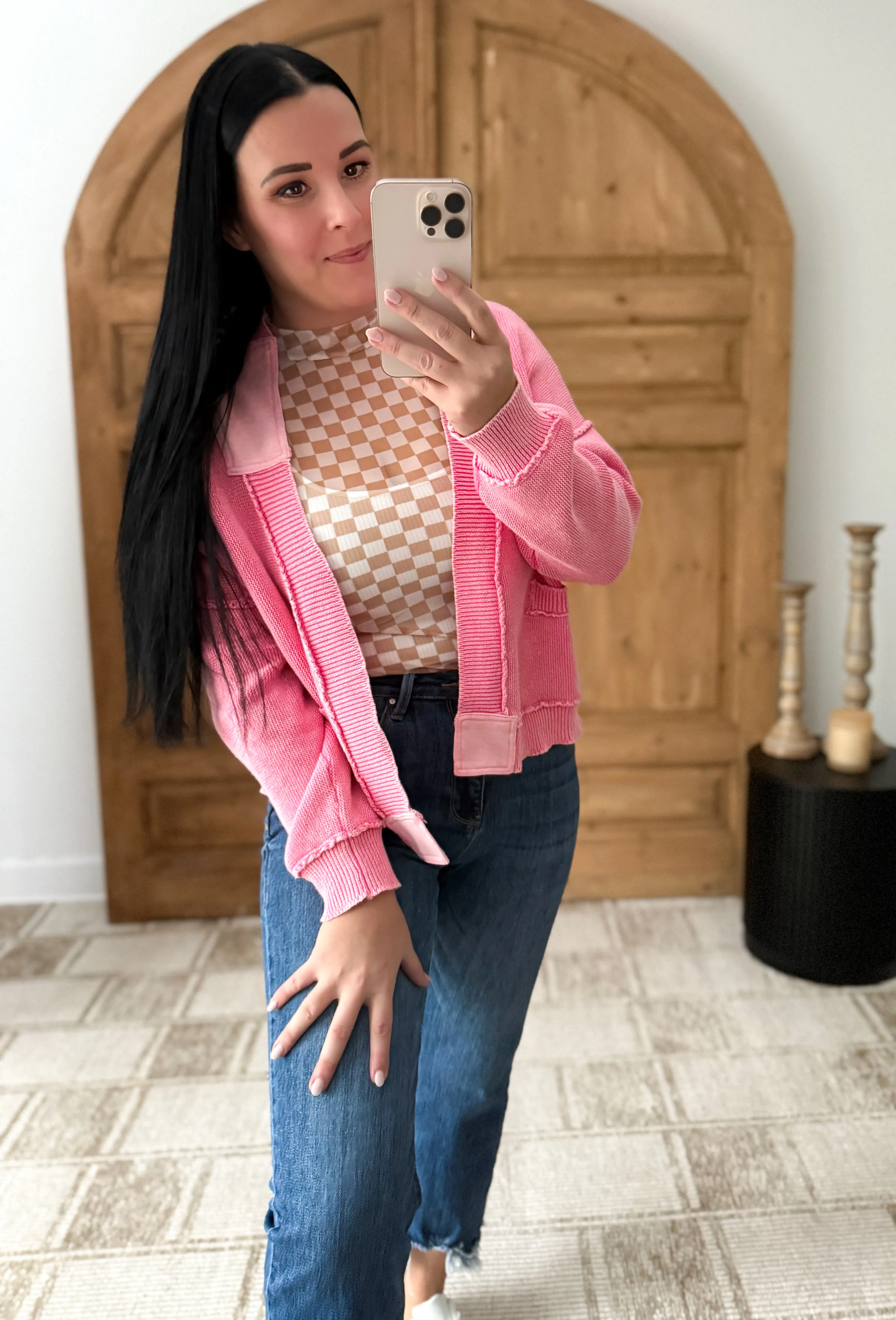 CHECKERBOARD PRINT MESH MOCK NECK TOP
