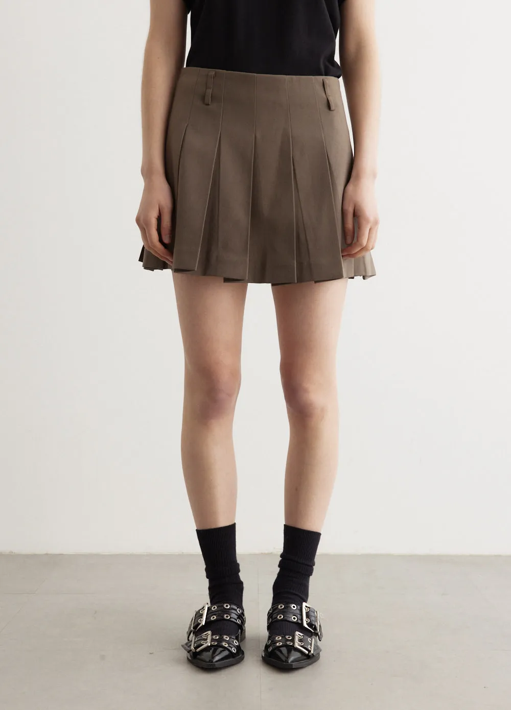 Dagger Pleated Skirt