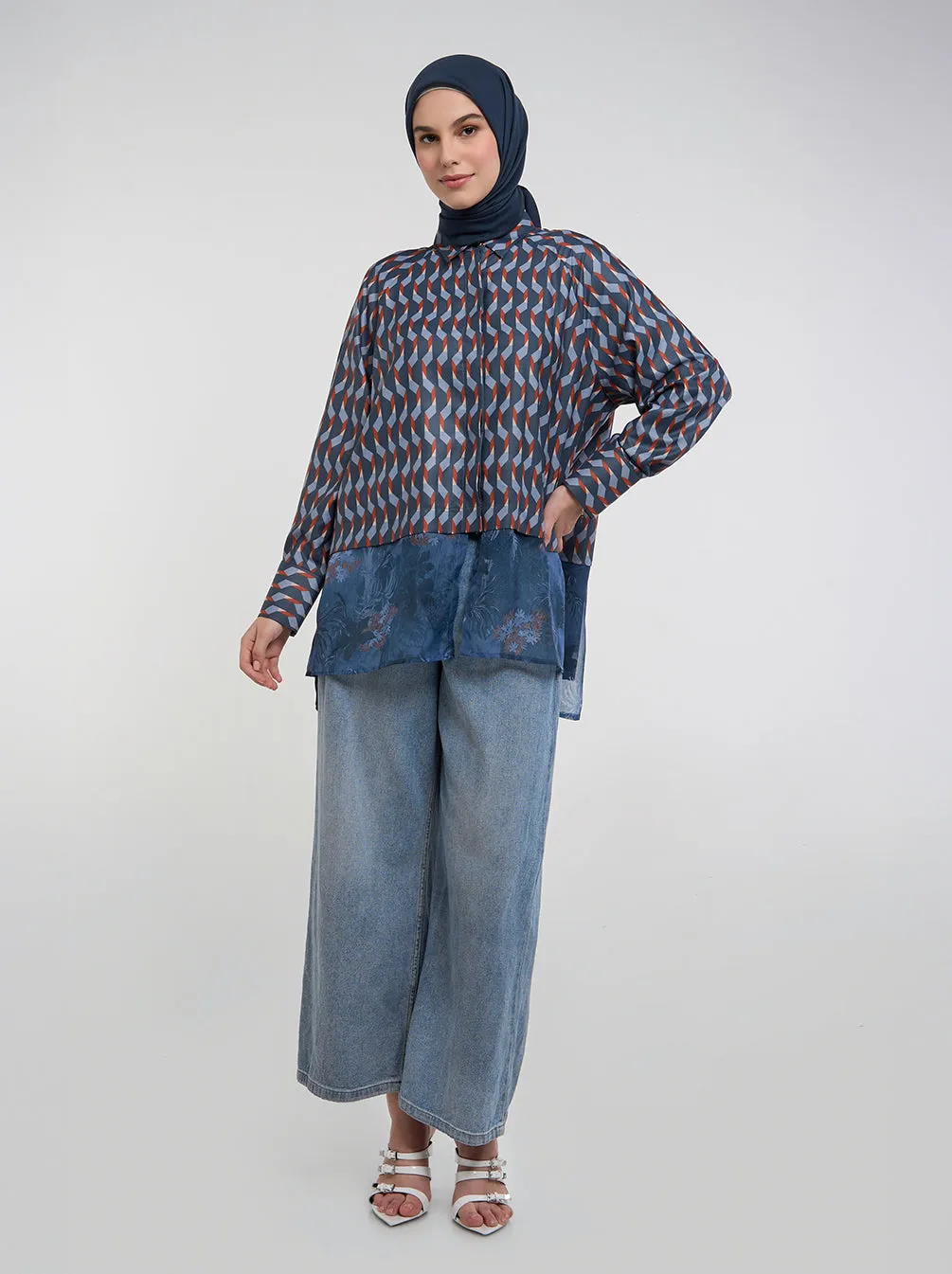 DAIRA LAYERED TOP FROST