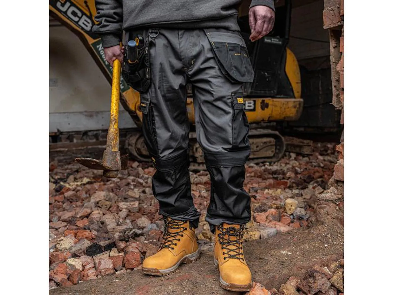 Dewalt Power Tools Albany Slim Fit Trousers 36In Waist 31In Leg