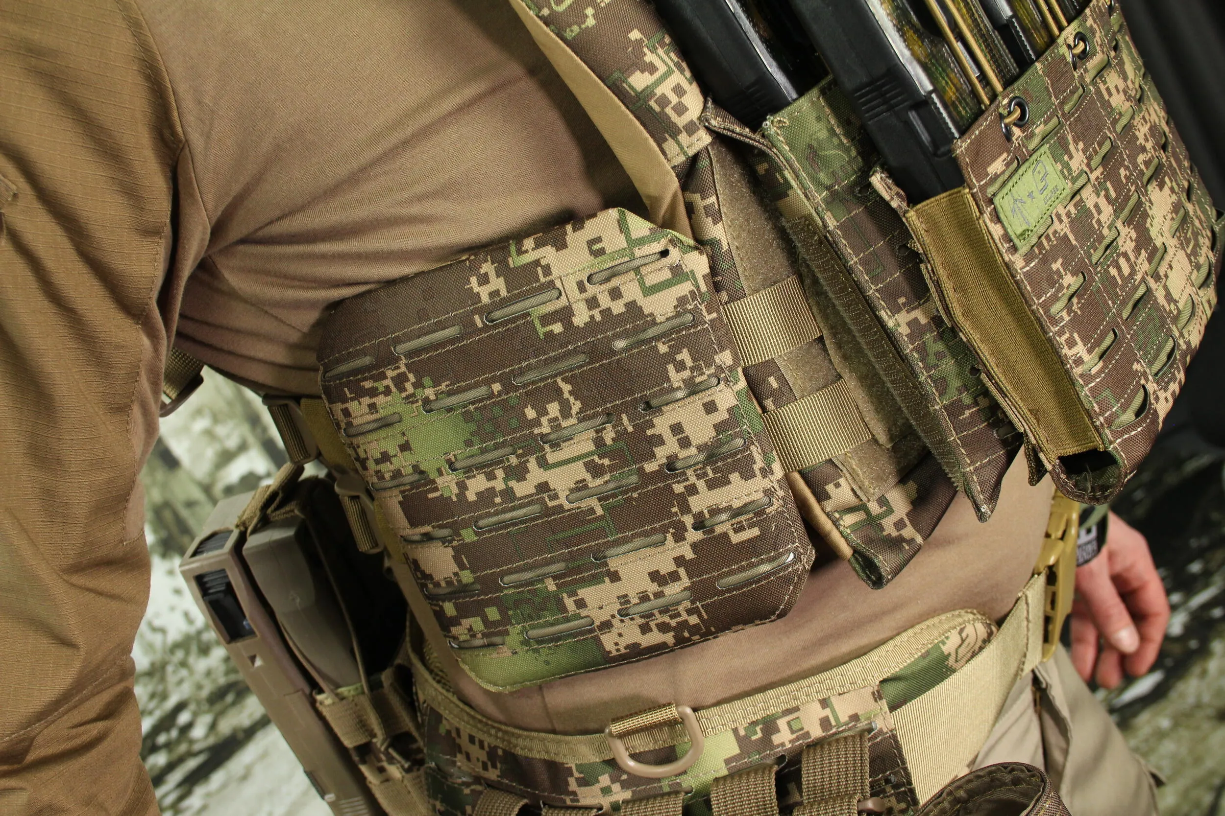Eclipse Plate Carrier Side Panels by Valken HDE Camo