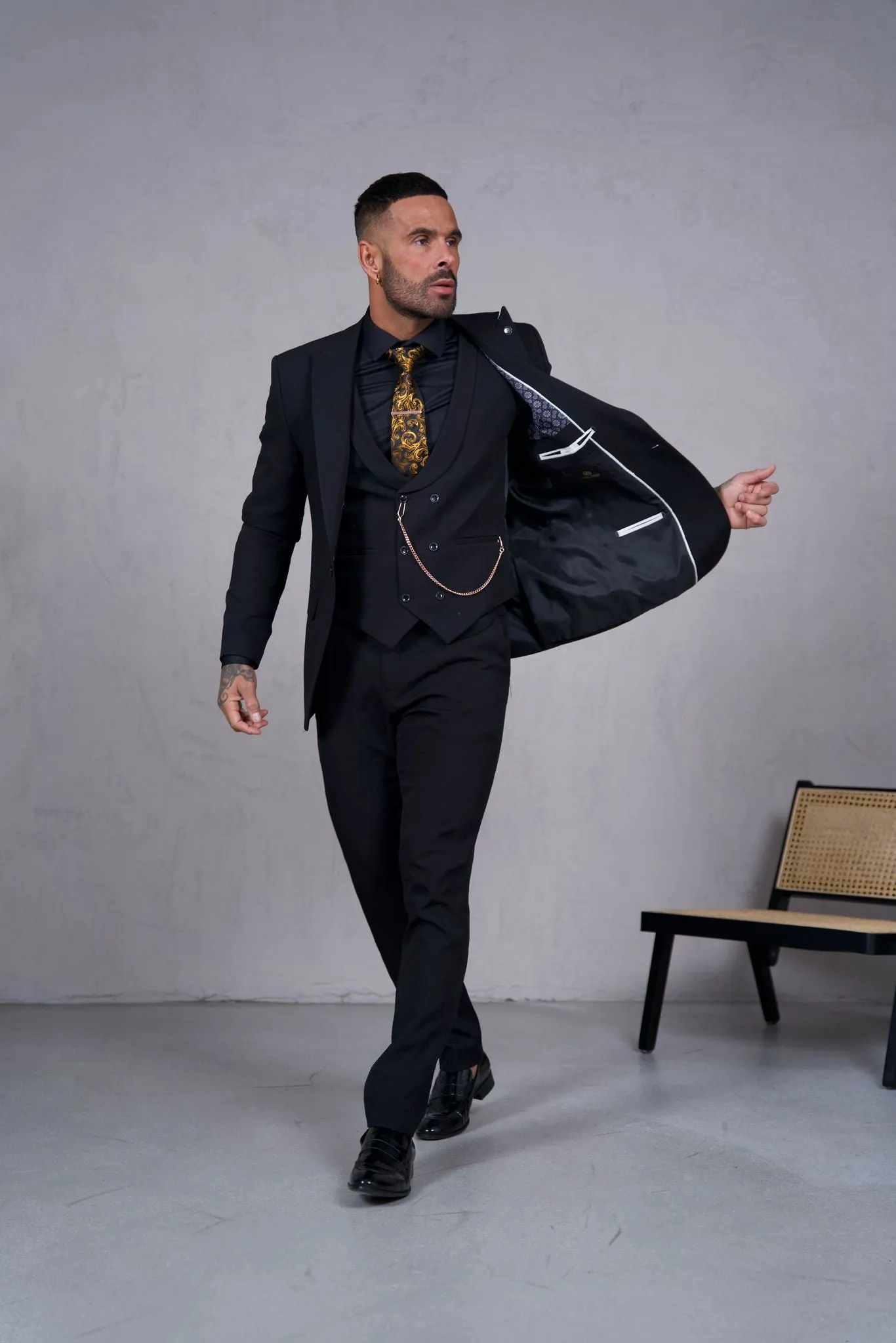 Essential Black 3 Piece Suit