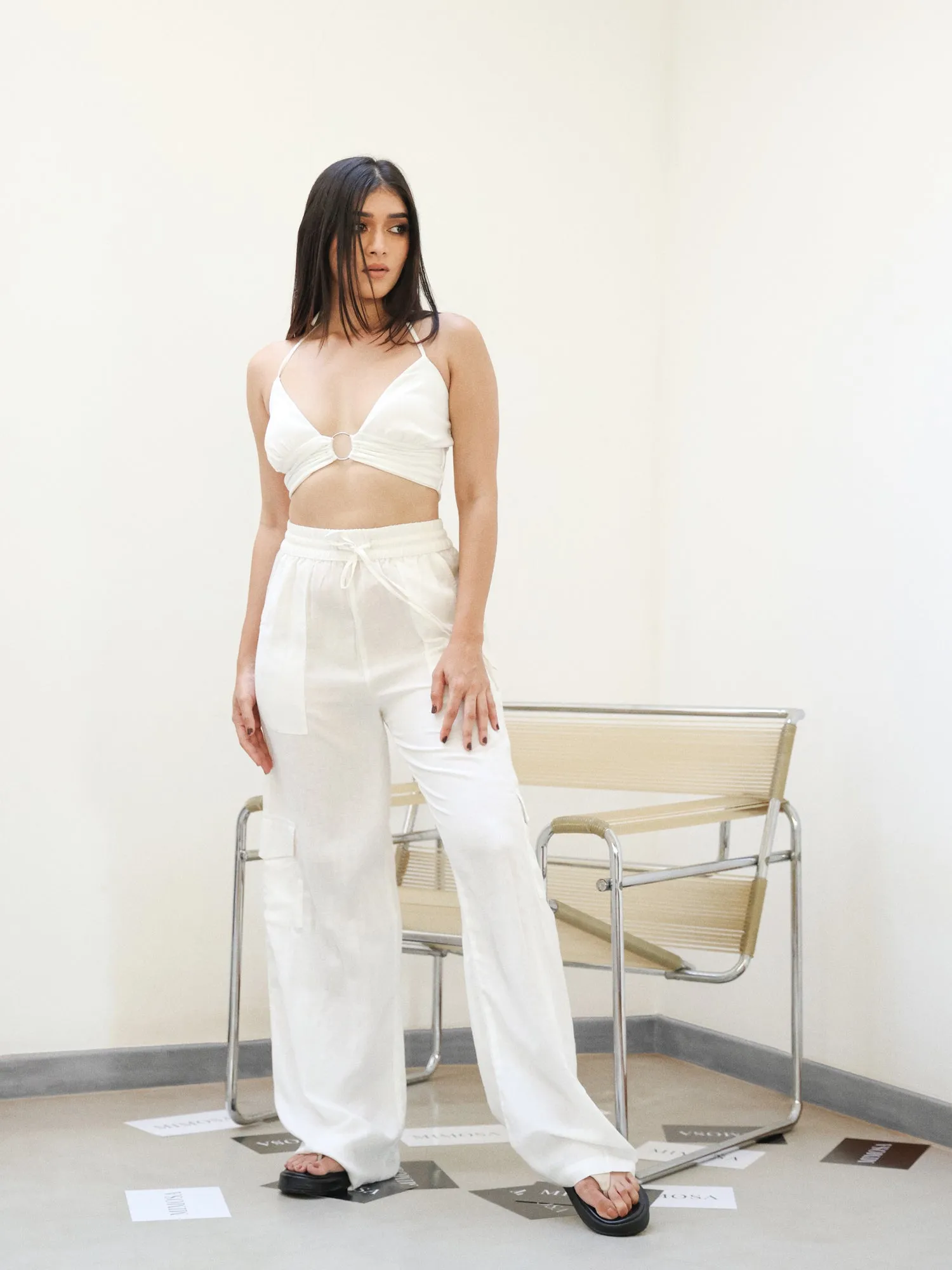 Front Ring Detailed Sleeveless Bustier Top