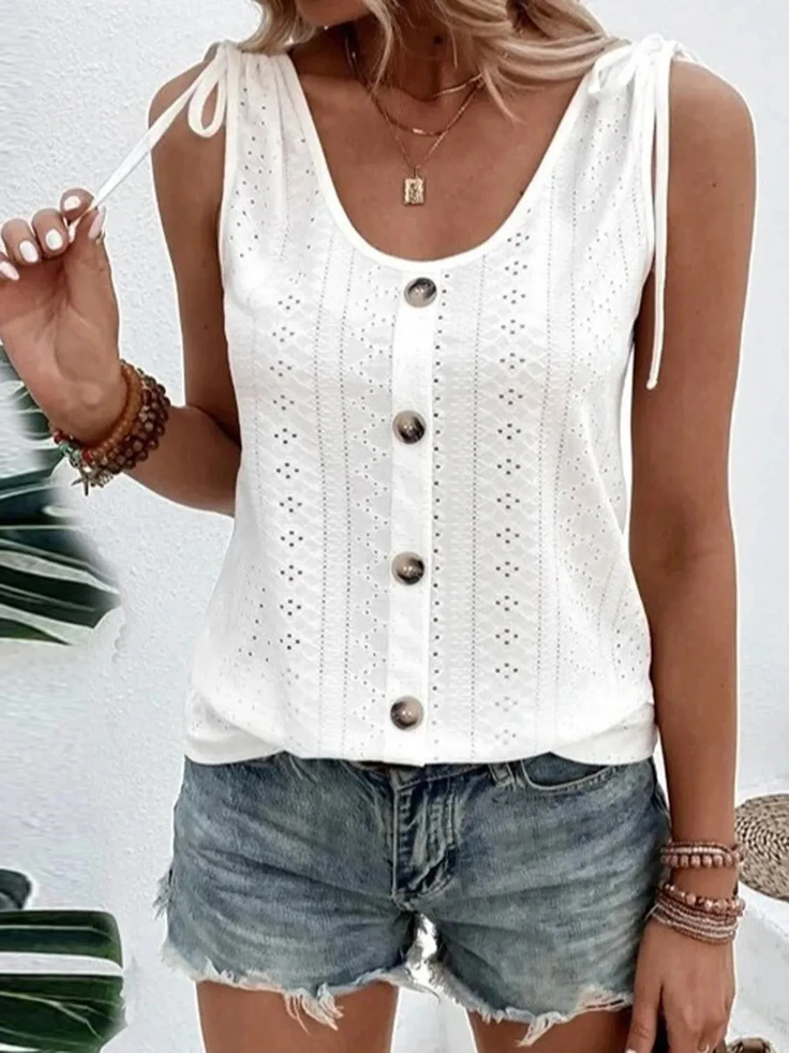 Full Size Scoop Neck Sleeveless Tank Top (5 Colors)