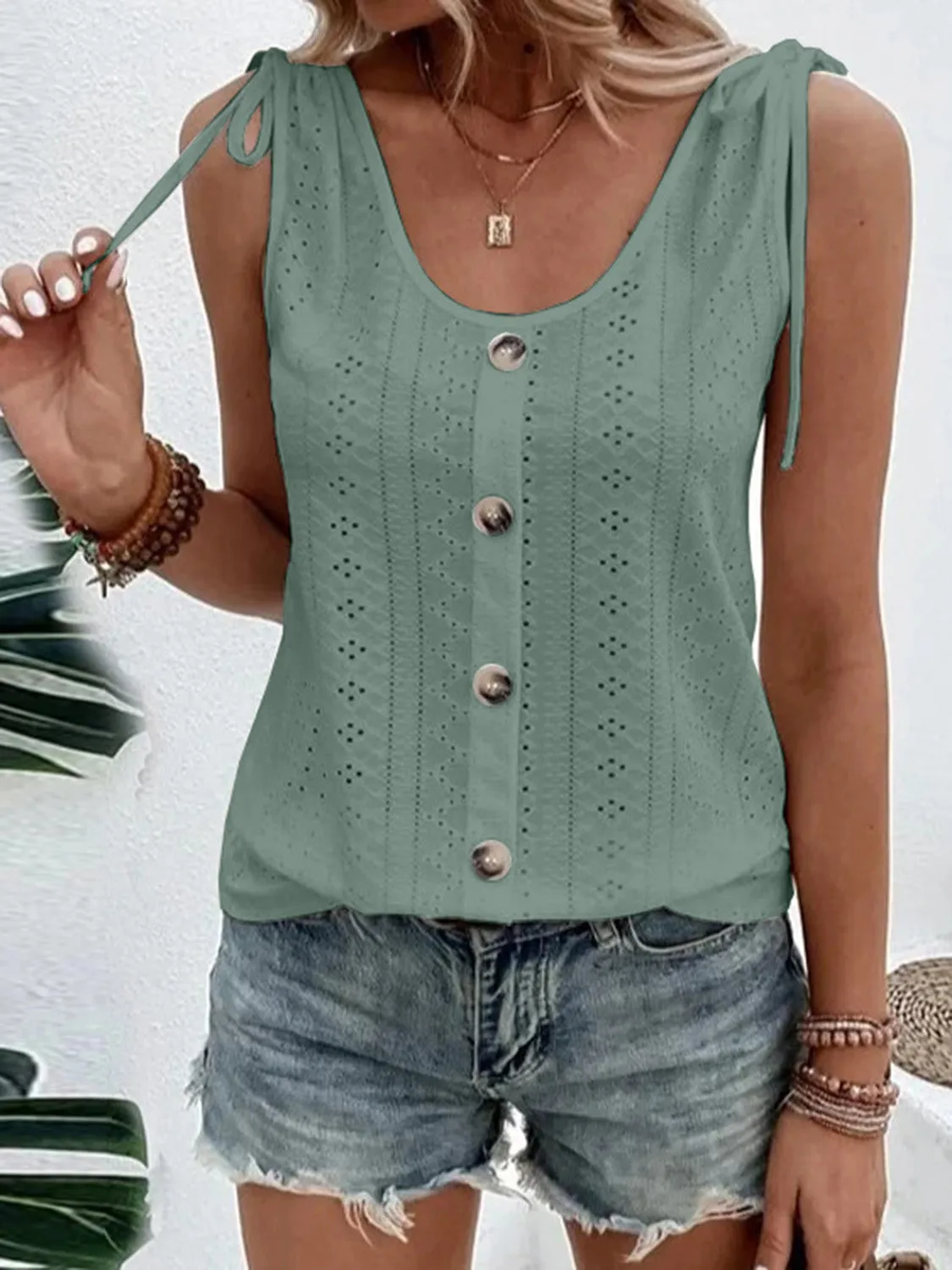 Full Size Scoop Neck Sleeveless Tank Top (5 Colors)