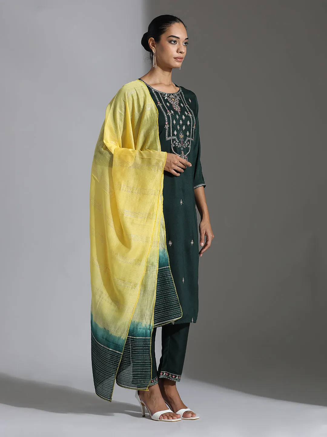 Green Embroidered Chinon Kurta Set With Dupatta