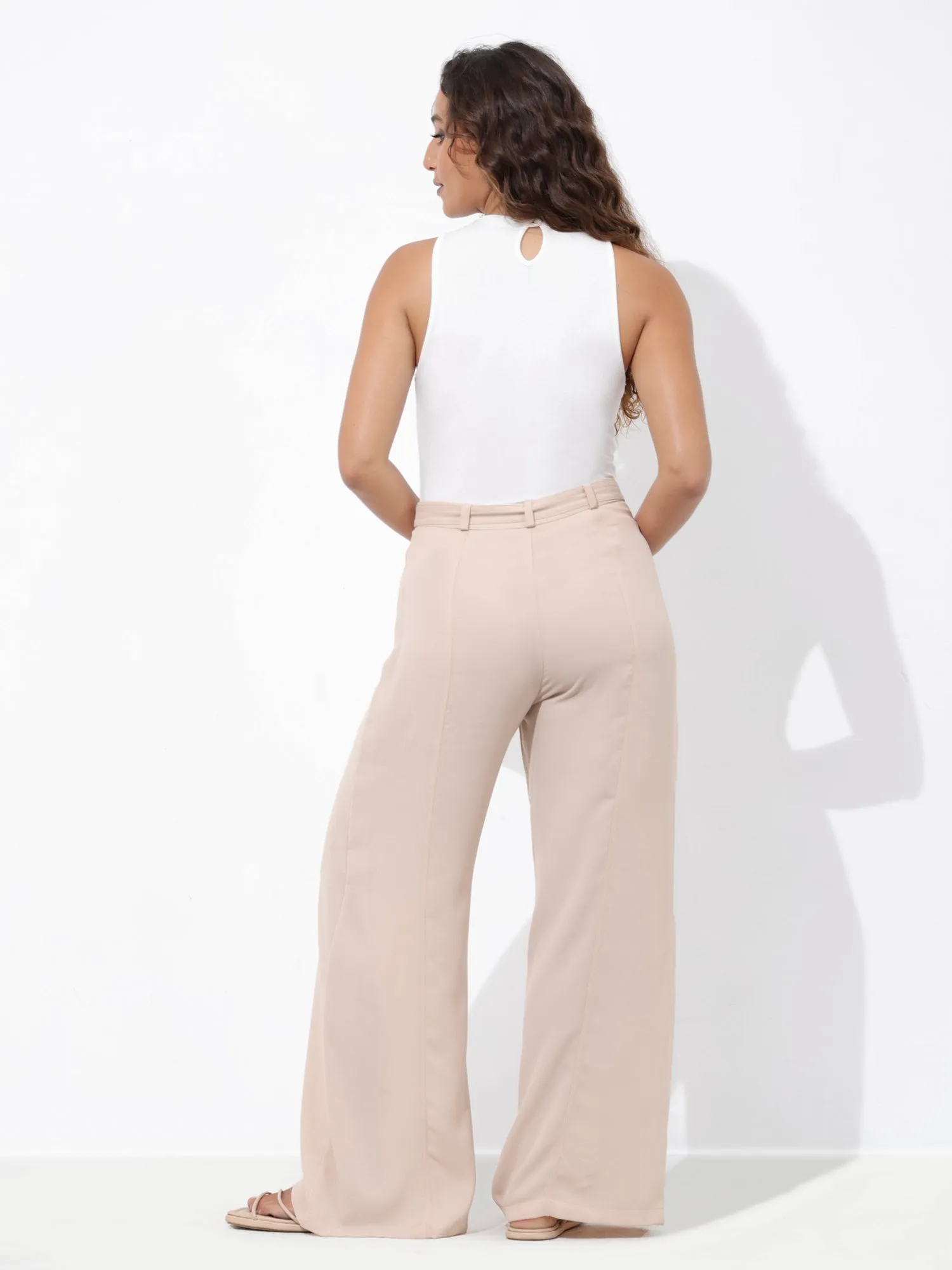 High Waist Belt Detailed Leg Pant