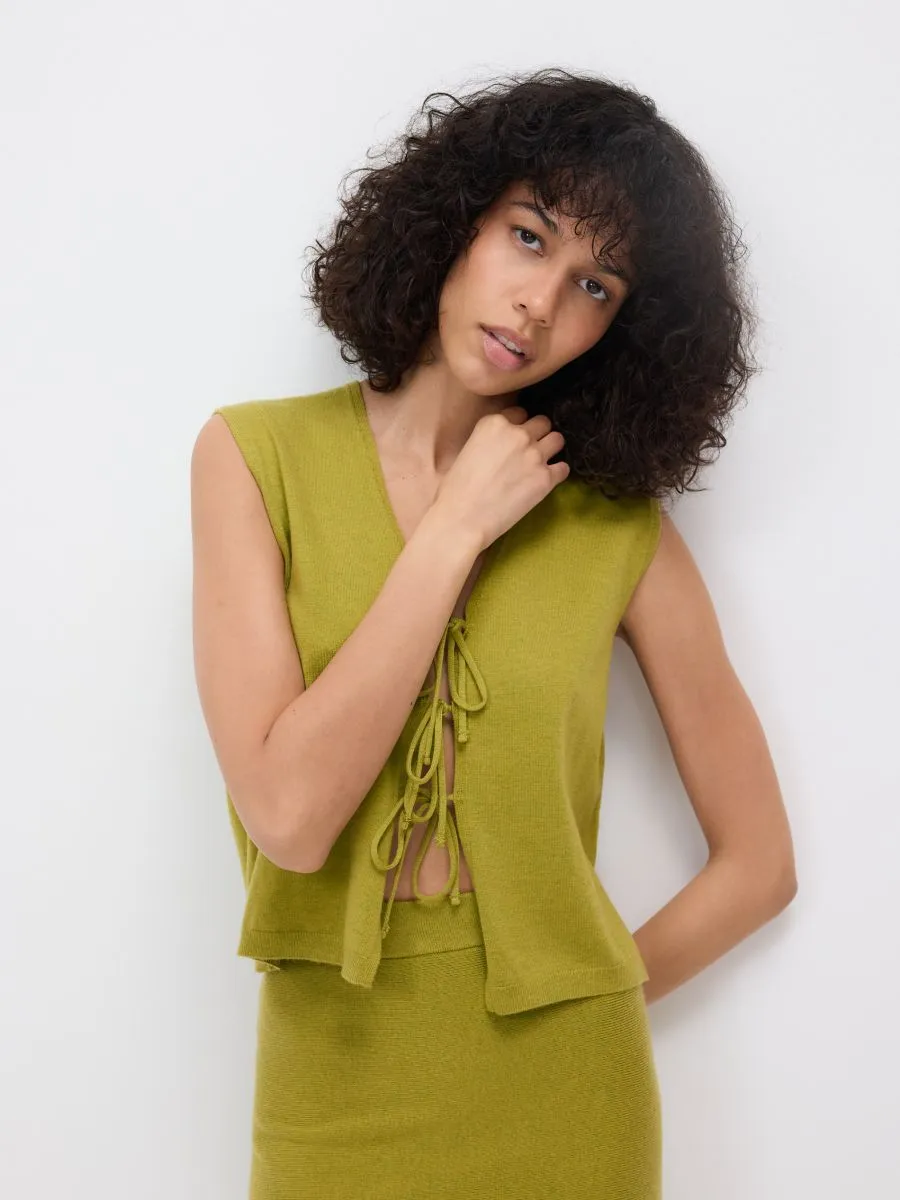 LADIES` VEST