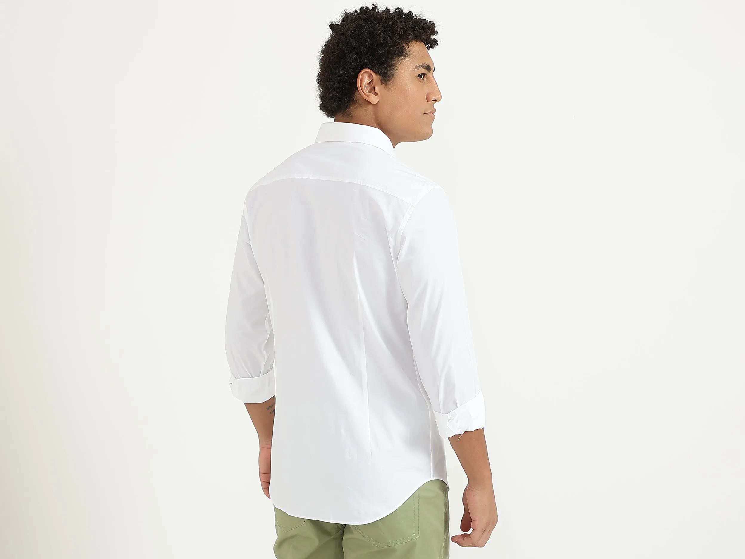 Men White Solid Slim Shirt