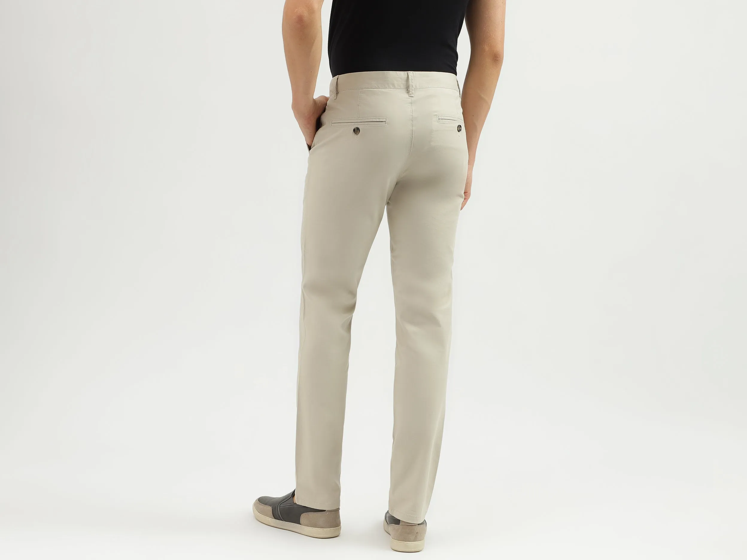 Men's Solid Slim Fit Trousers with Button Closure