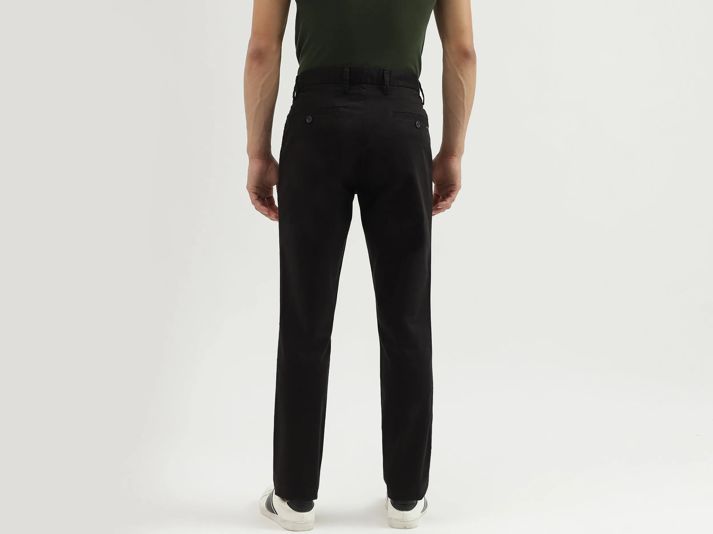Men's Solid Slim Fit Trousers with Button Closure