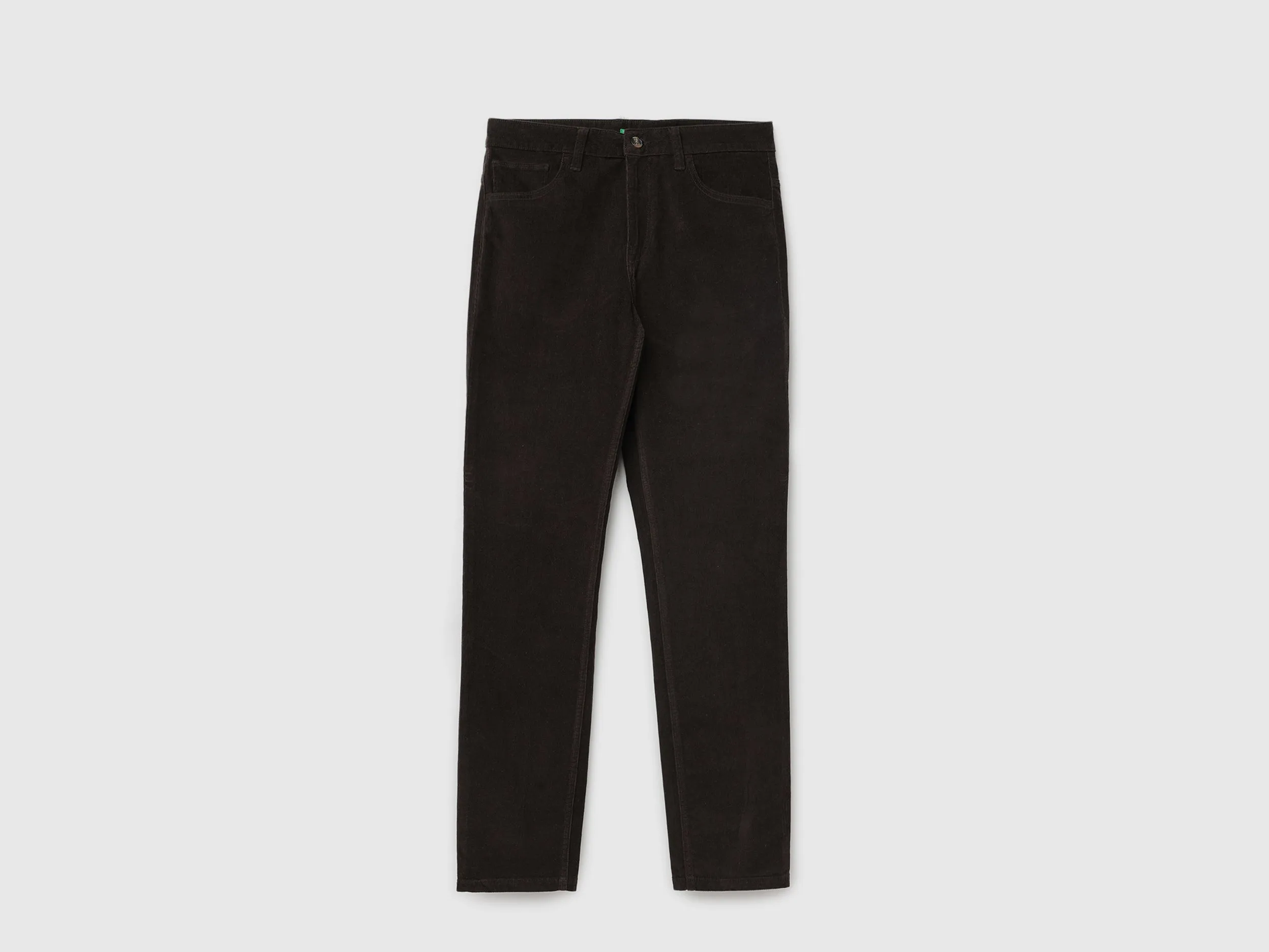 Men's Solid Slim Fit Trousers with Button Closure