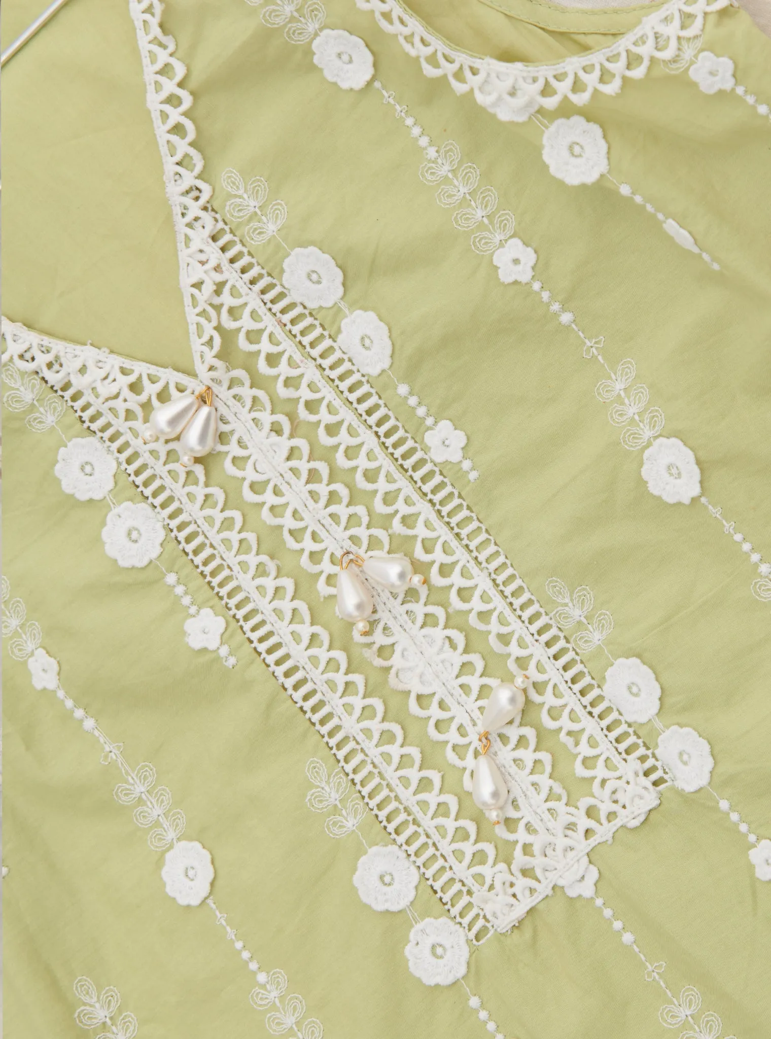 Mulmul Cotton Naroa Lime Kurta With Mulmul Cotton Floral Ladder Slim White Pant