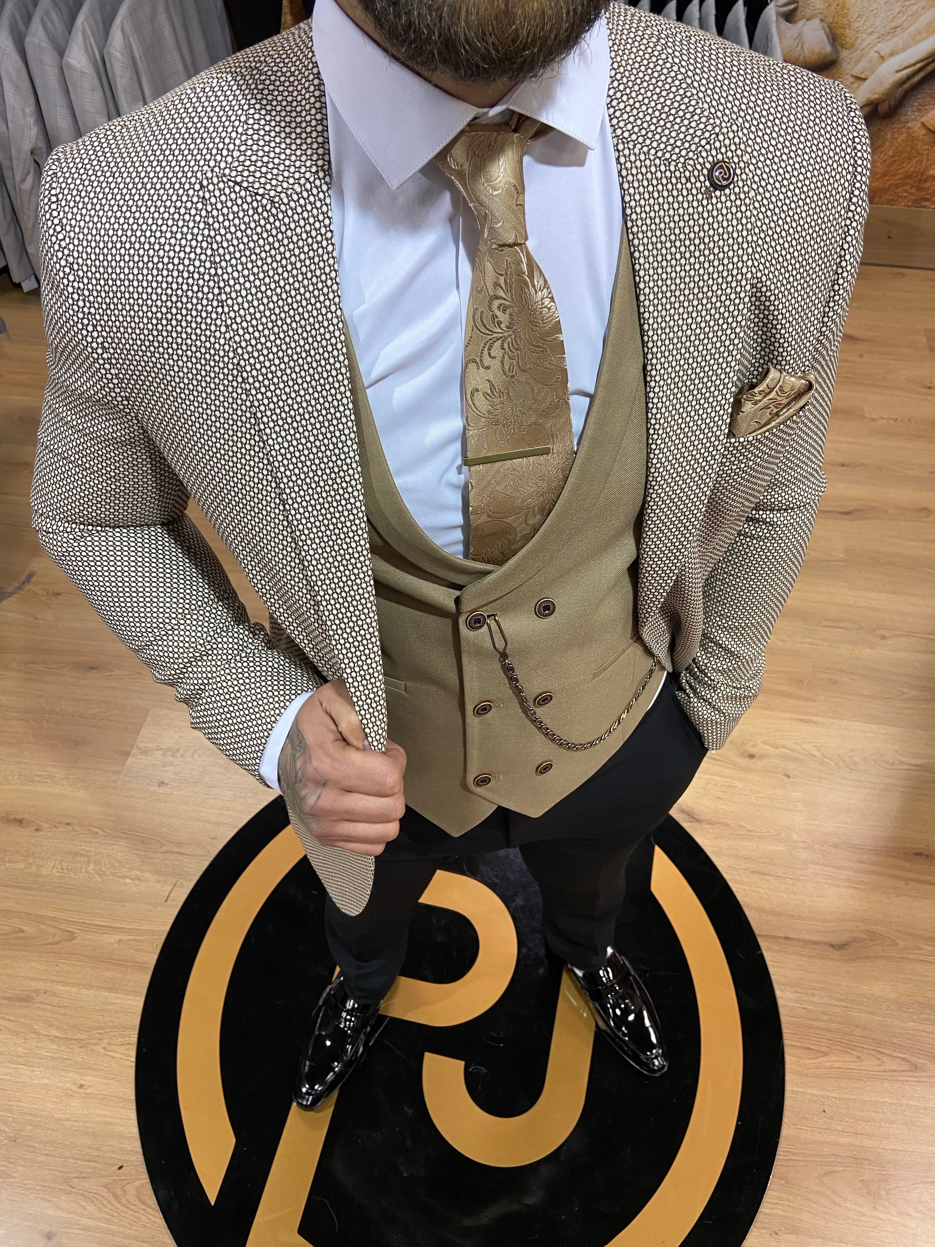 Nectar - Beige 3 Piece Suit