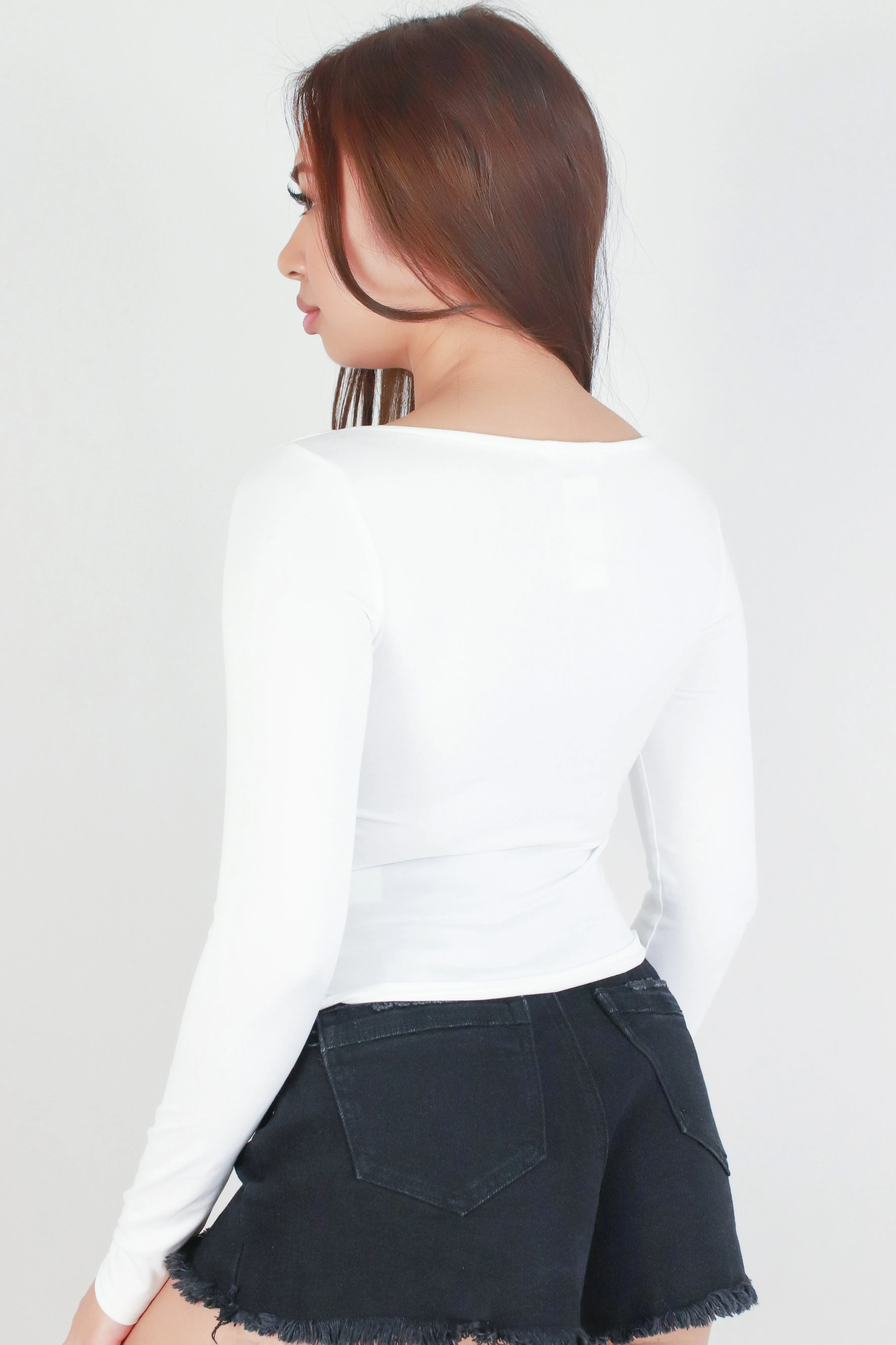 NO RESPONSE CROP TOP
