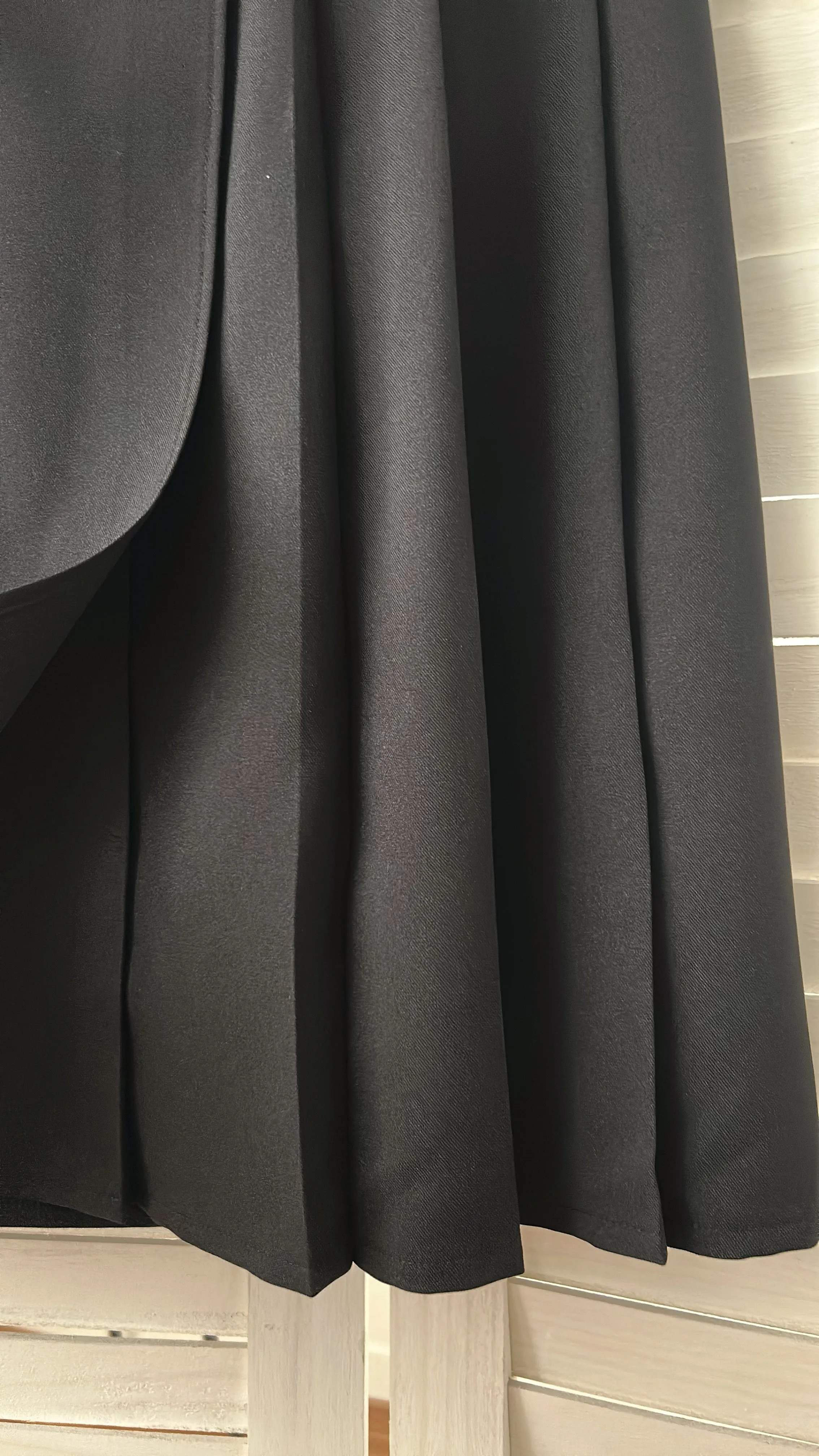 Side Pleated 側釦設計不規則半身裙, Skirt/ SK8797