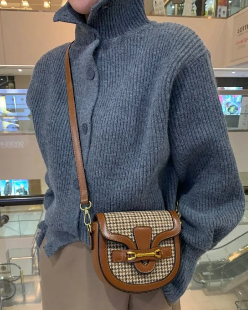 Single-breasted Vintage Lapel Sweater Outerwear