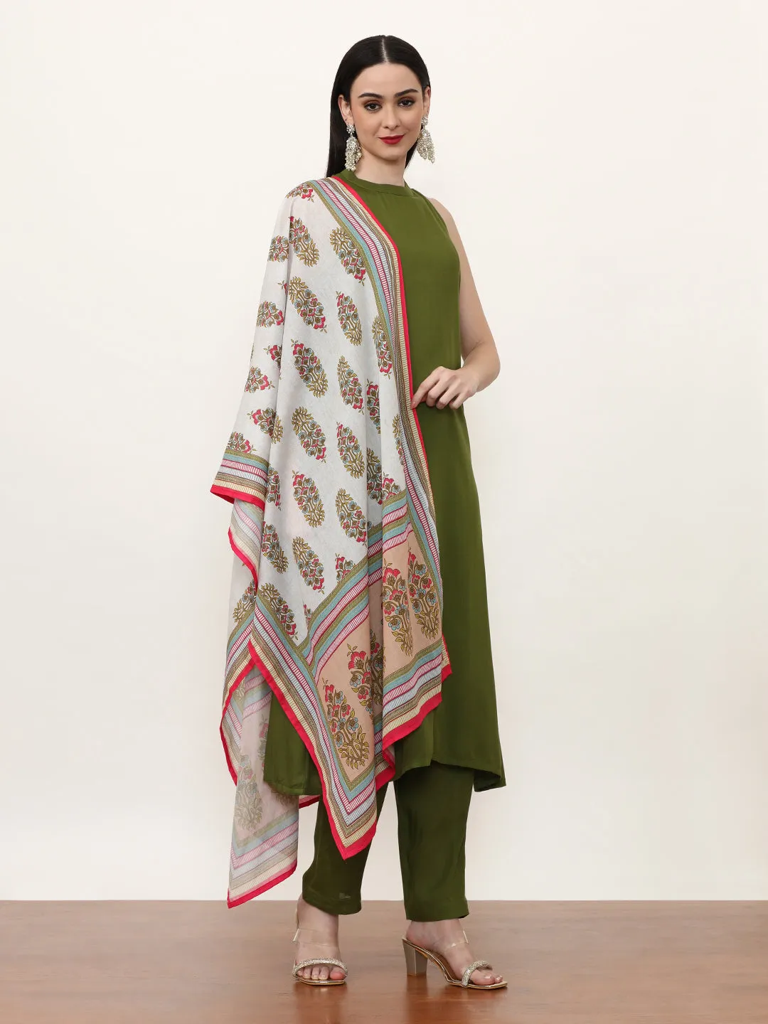 Solid Kurta Sets With Pure Cotton Dupatta
