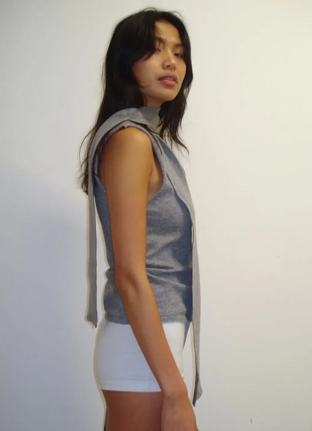 Stone Vest | GREY