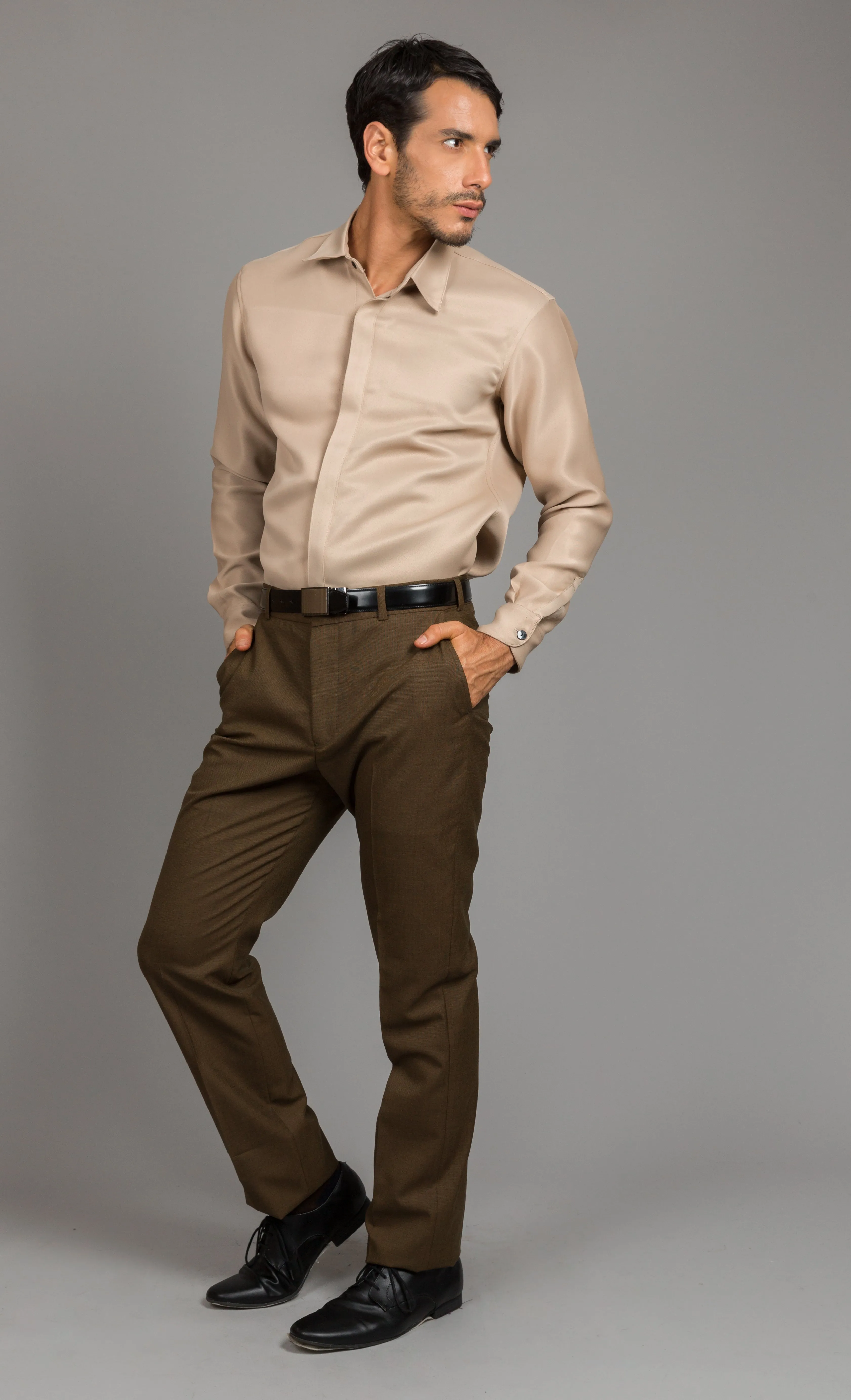 Straight Trousers with straight pockets