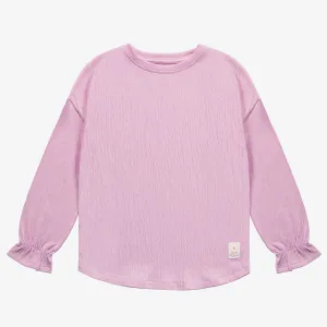 T-shirt à manches longues lavande avec des poignets resserrés en jersey crêpé, enfant || Lavender long sleeves t-shirt with fitted wrists in crinkle jersey, child