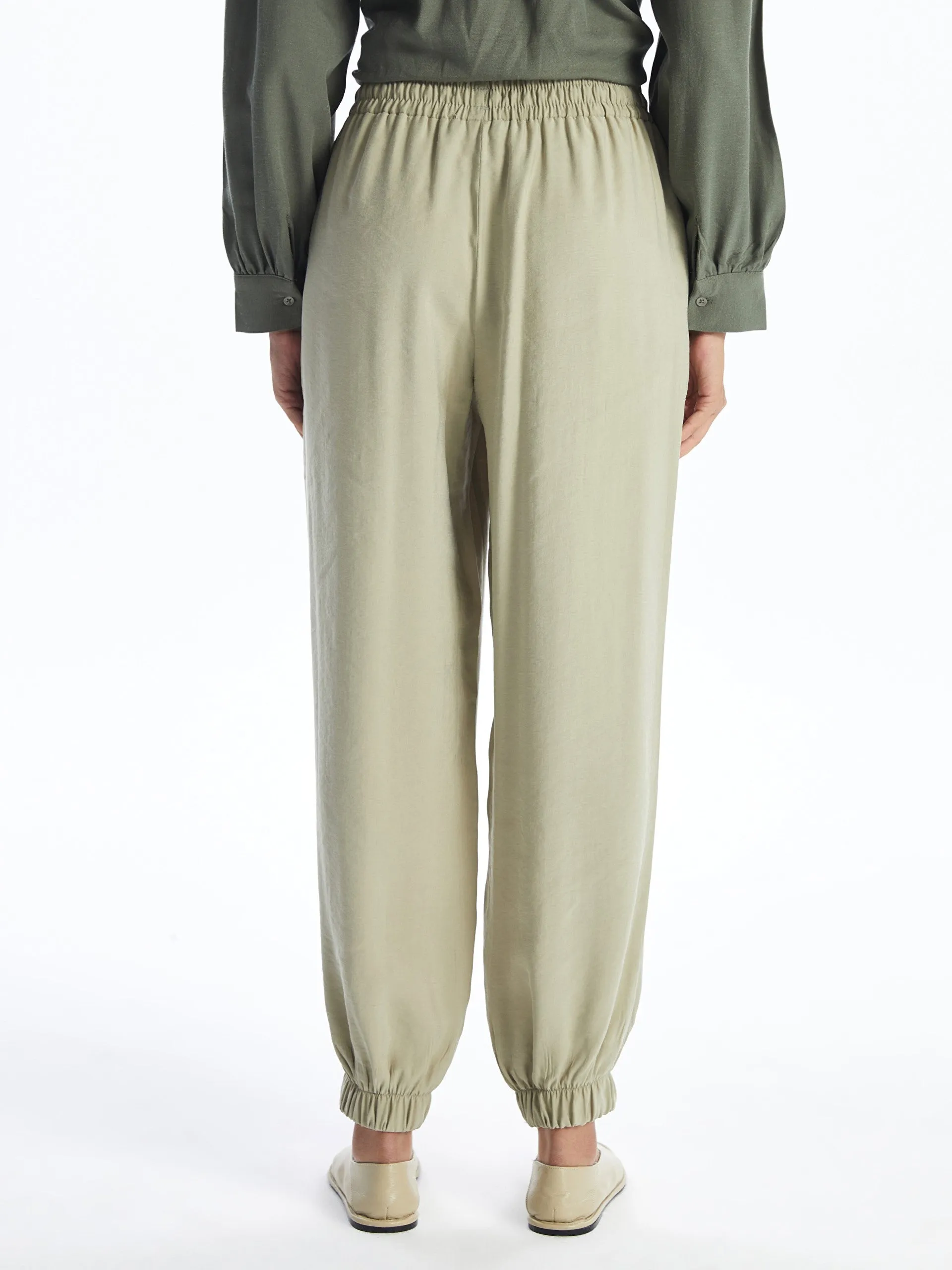Women Elastic Waist Straight Jogger Pants