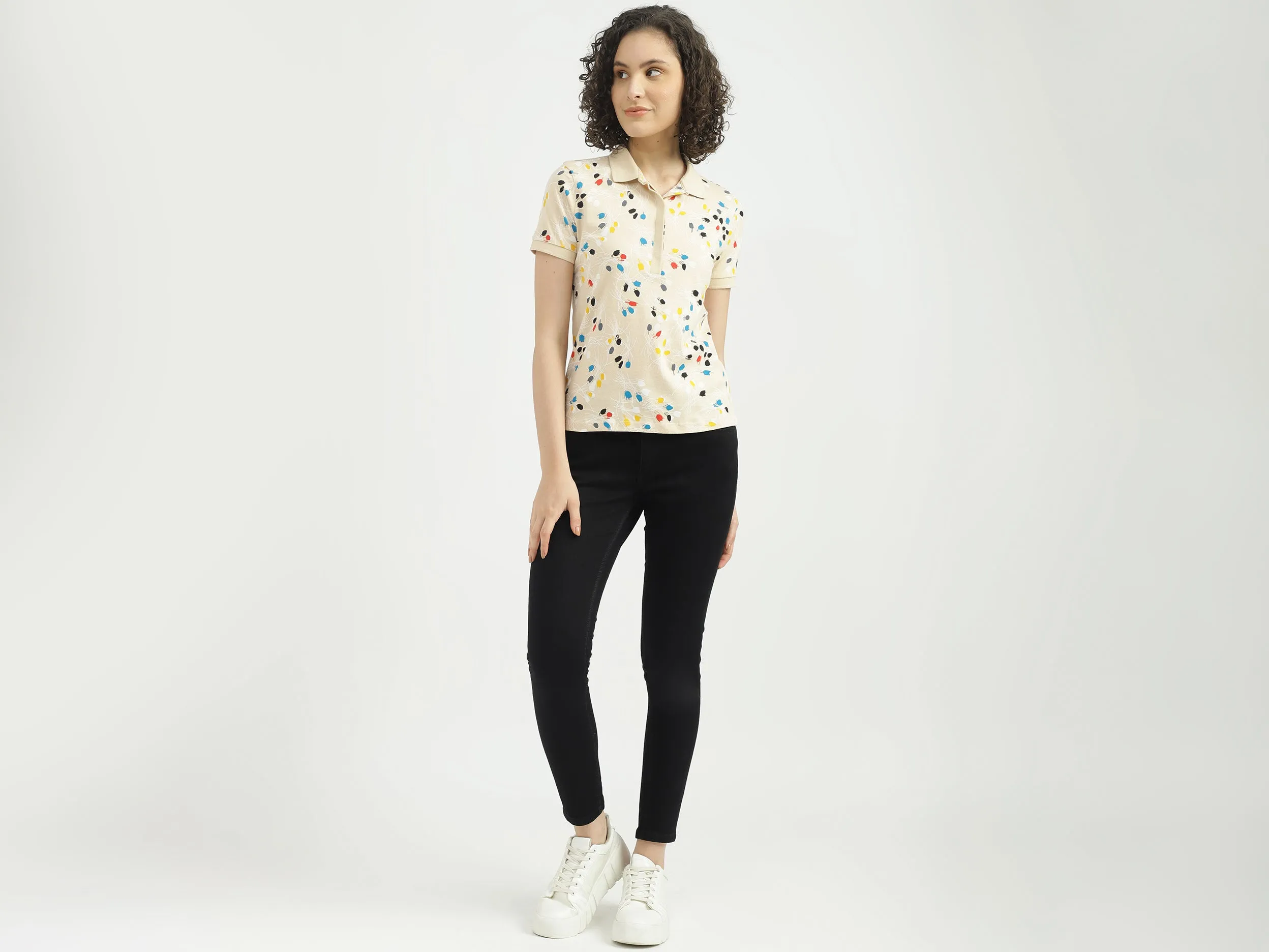 Women Solid Skinny Fit Jeans