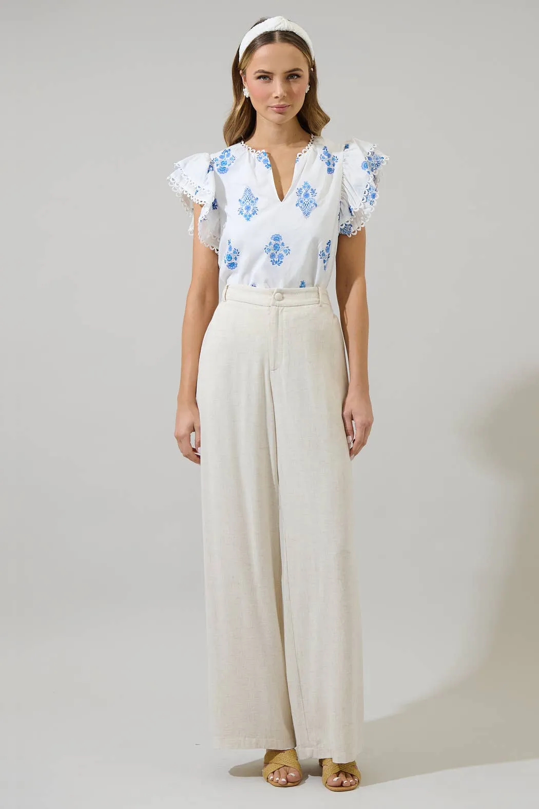Yila Floral Ema Ruffle Top: WHT-BLUES